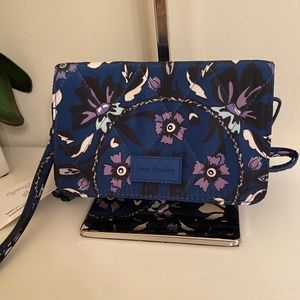 Vera Bradley Lighten Up RFID 3 in 1 Crossbody/Wristlet
